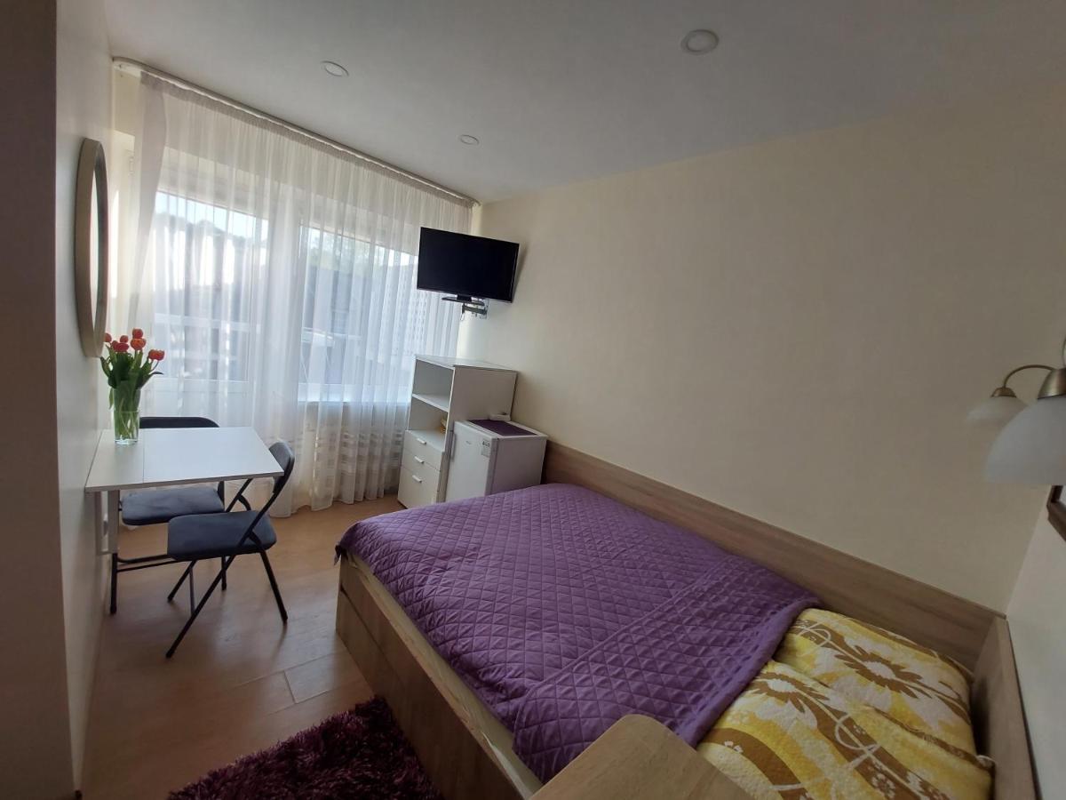 Nida Guesthouse At Loreta ภายนอก รูปภาพ